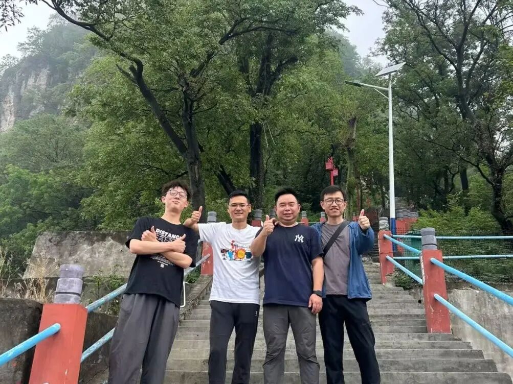 1762304045135216.jpg 2.jpg